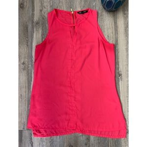 Express Zip Back Tank. Coral Pink. Size Small.